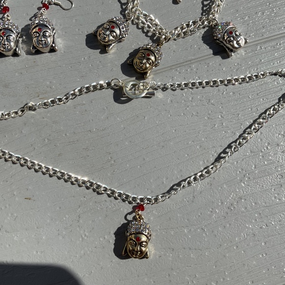 Buddha necklace earrings bracelet set new silvertone goldtone red crystal - Picture 5 of 11